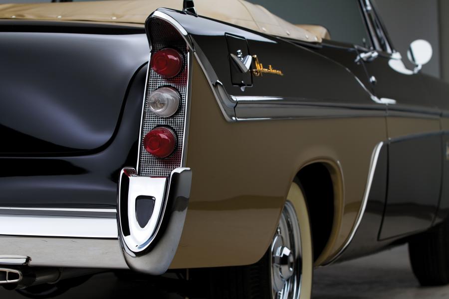 Детали экстерьера DeSoto Fireflite Adventurer Convertible Coupe Design Study (S-24) 1956 года  (фото 21 из 29)